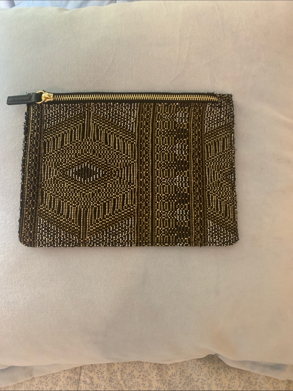 Source Unknown Gold and Black Tapestry Zip Clutch